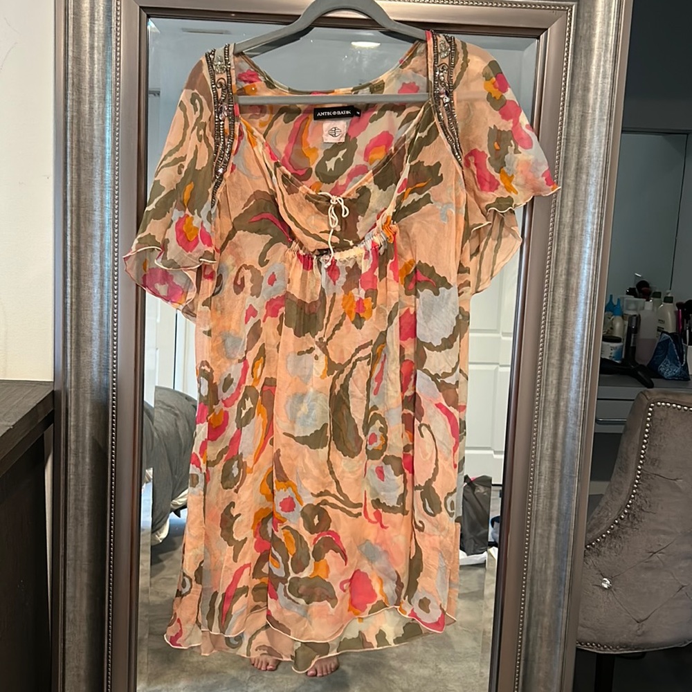 Antik Batik coverup